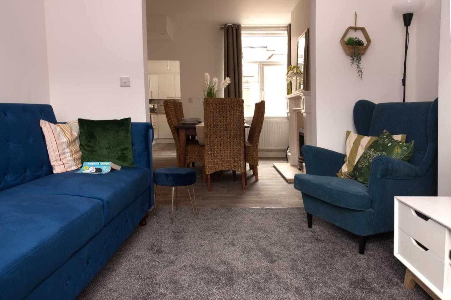 Rydal House 2 Bedroom House With Upstairs Bathroom Newton-le-Willows Szoba fotó